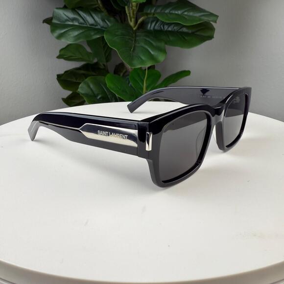 YS Saint Laurent Classic Rectangular Sunglasess - Picture 1 of 3
